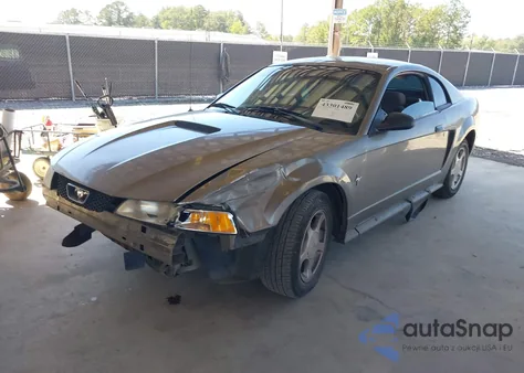 2002 Ford Mustang из США, поврежденный, VIN 1FAFP40402F186628